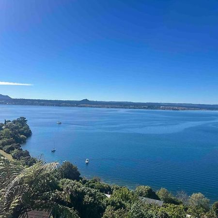 Vila Breathtaking Views Taupo Exteriér fotografie